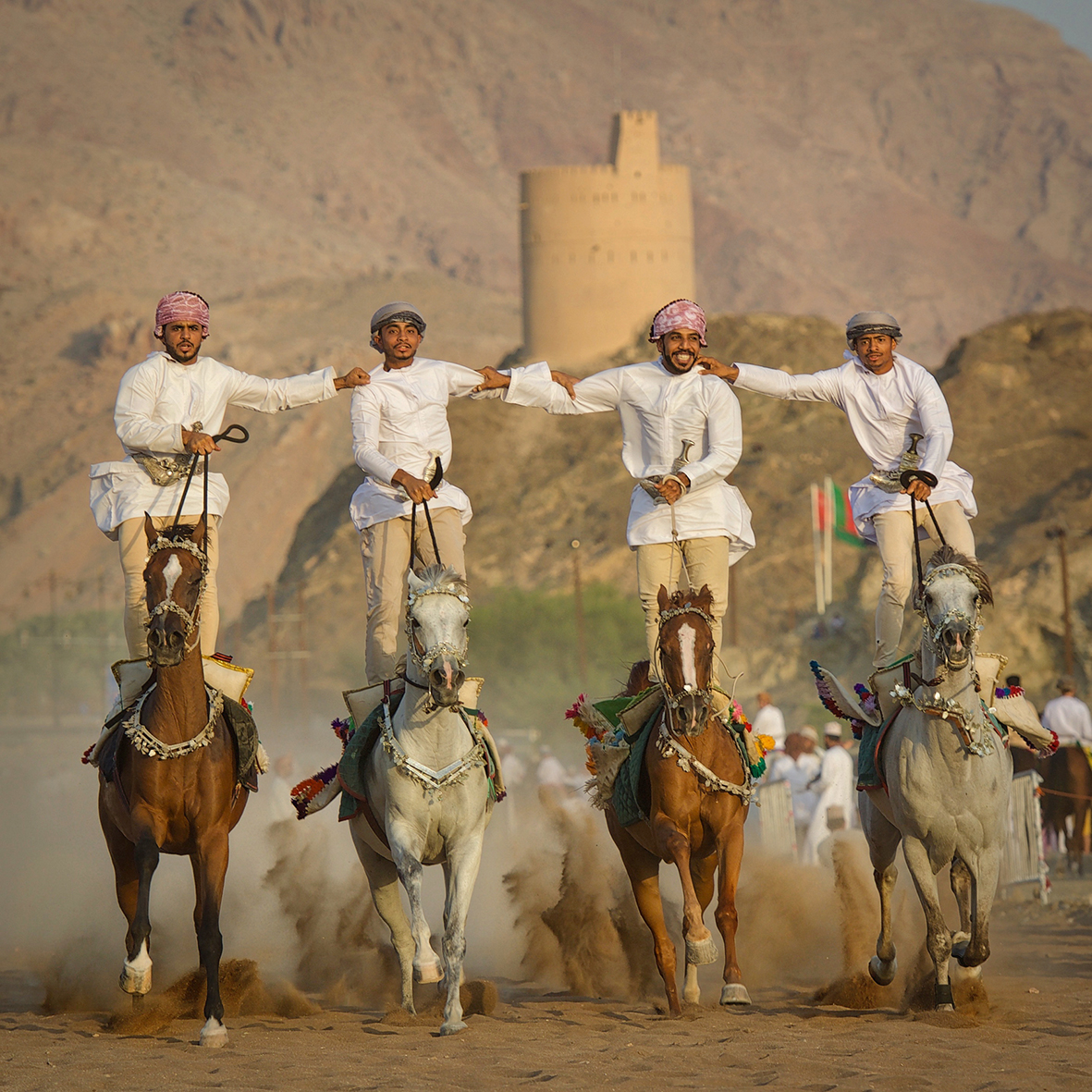 ملتقى الصافنات الأول للفروسية يشهد نجاحا رائعا بعد إعادة إحياء الموروث التقليدي 